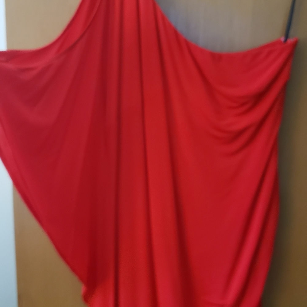 SEXY RED DRESS